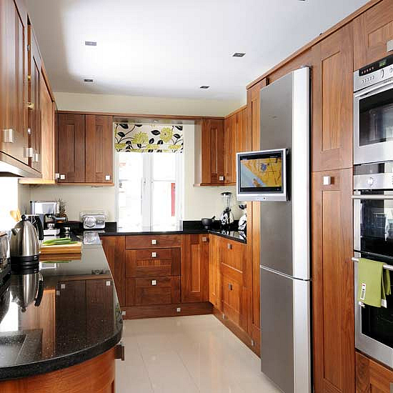 Design Small Kitchens