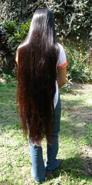 130807 كيف يصبح شعري طويل وكثيف - اريد اطول شعري ابي حل للشعر الحل هنا فايزة بدر